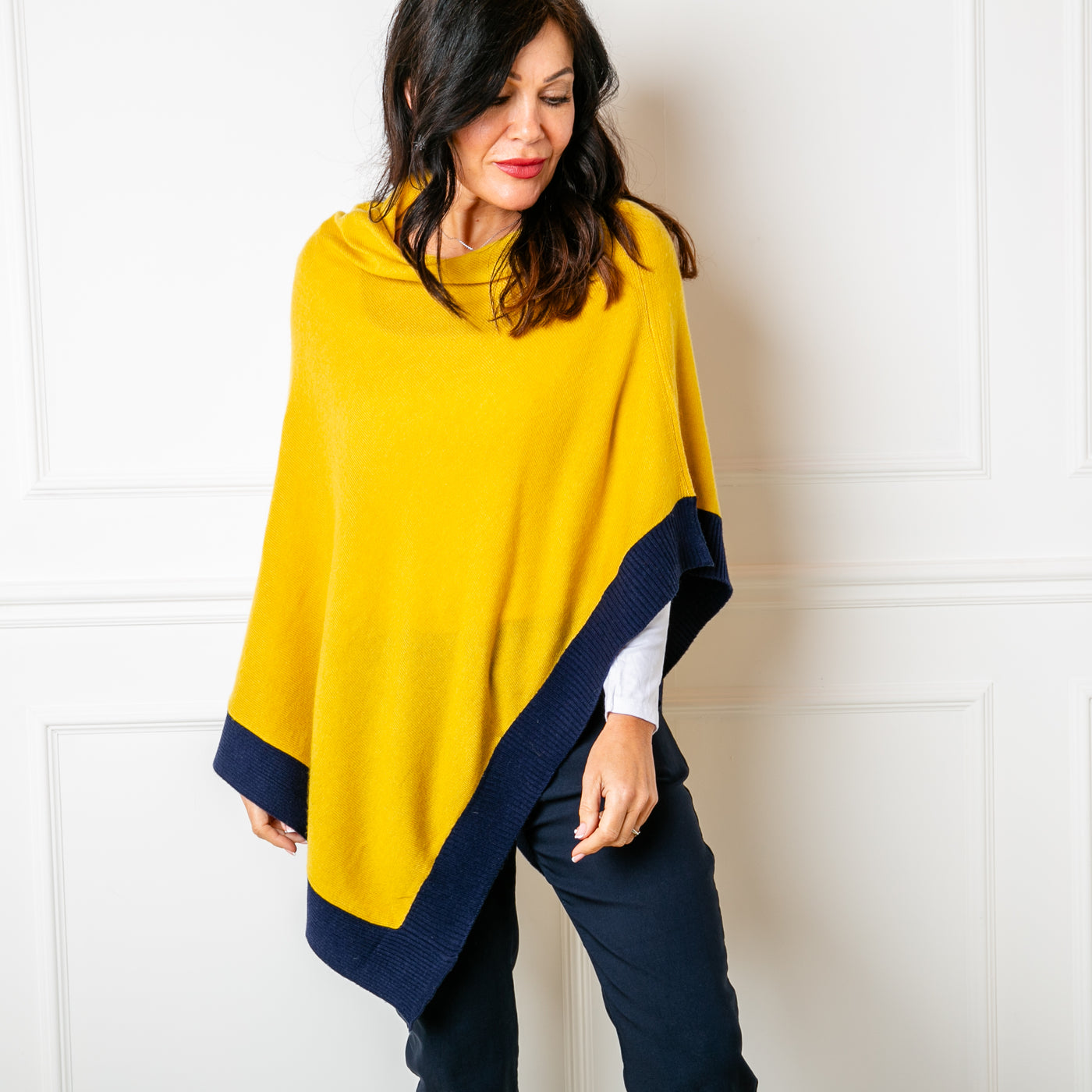 Hepburn Cashmere Ribbed Edge Poncho